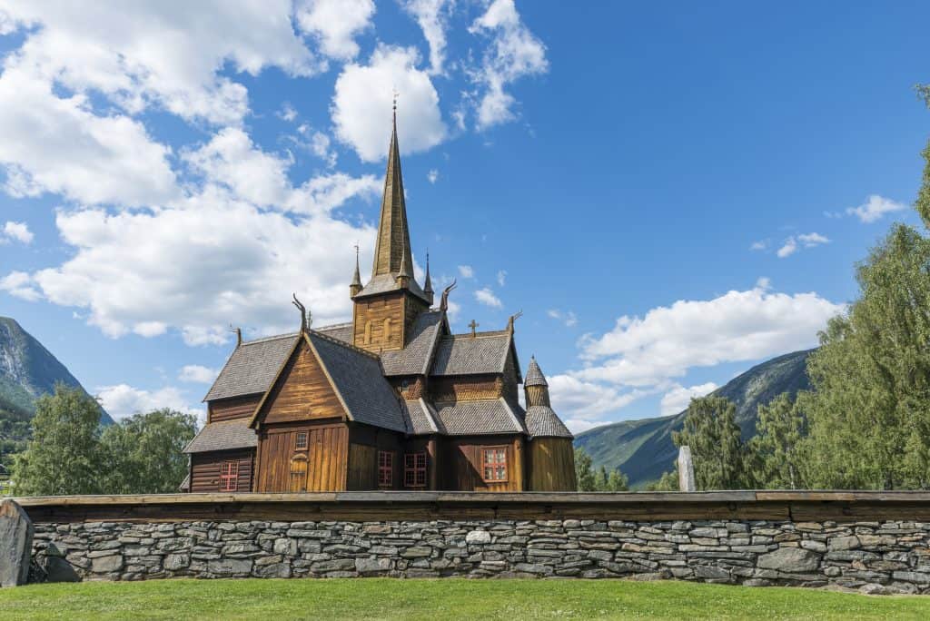 Staafkerk in Lom, Noorwegen